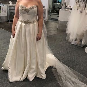 Brand New Never Altered Wedding Gown